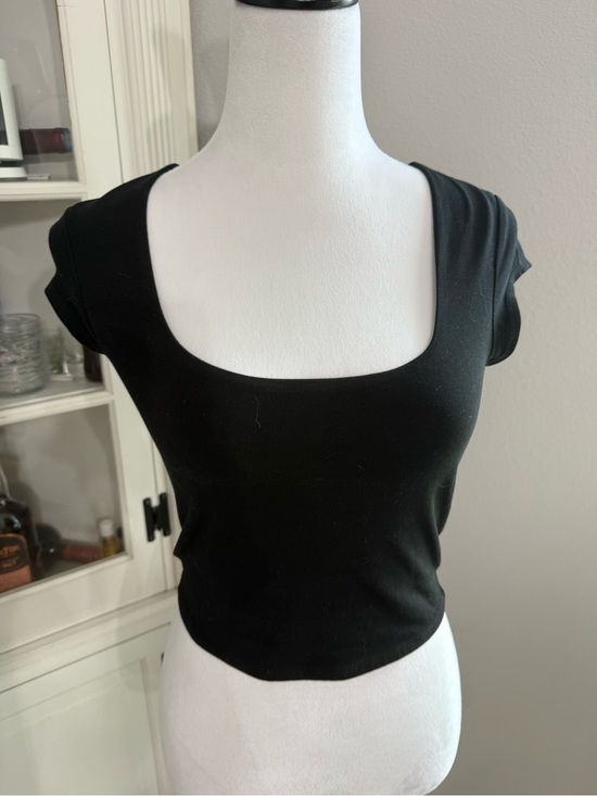 Garage Tops - Garage Black Square Scoop Crop Top